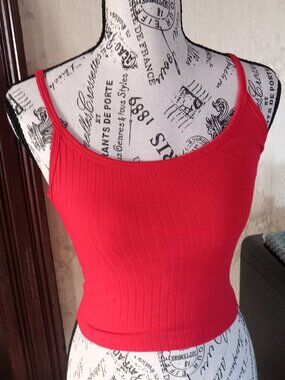 Old Navy Red Ribbed Cropped Camisole - Built In Bra - Women's Size XS